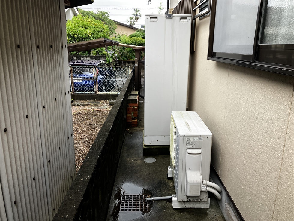 施工前(2009年製エコキュート)