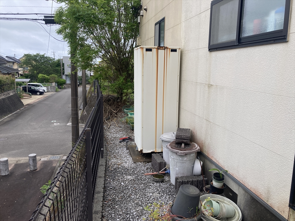 施工前(2005年製電気温水器)