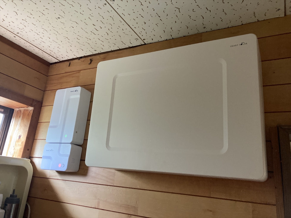 停電時も家中の電気が使えるように新設された全負荷分電盤