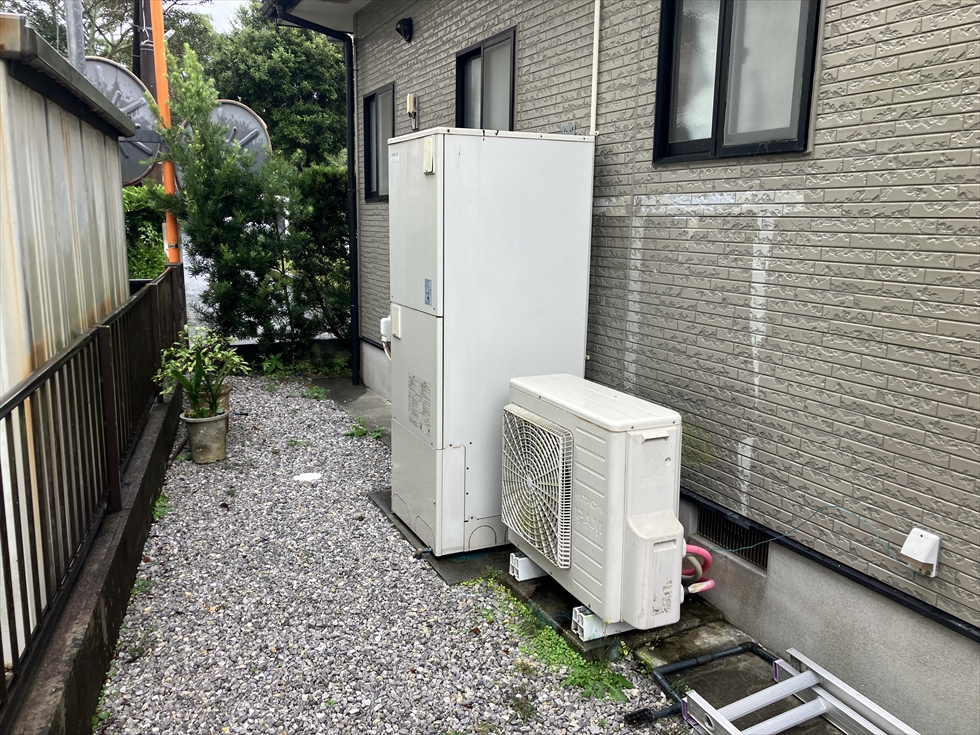 施工前(お湯が出ない緊急事態となり交換に至った2014年製の日立フルオートエコキュート BHP-TAD37N)