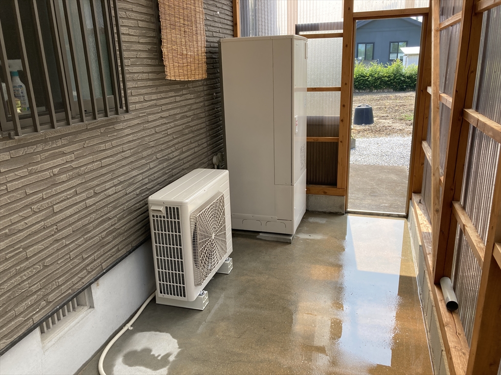 施工後の日立エコキュート BHP-ZN37WU